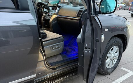 Toyota Land Cruiser 200, 2008 год, 3 250 000 рублей, 13 фотография