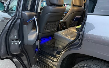 Toyota Land Cruiser 200, 2008 год, 3 250 000 рублей, 18 фотография