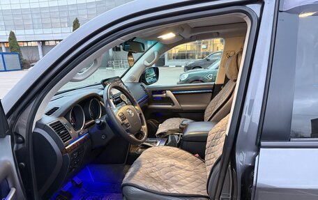 Toyota Land Cruiser 200, 2008 год, 3 250 000 рублей, 20 фотография