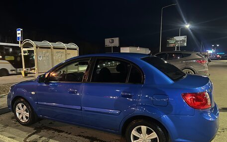 KIA Rio II, 2011 год, 650 000 рублей, 2 фотография