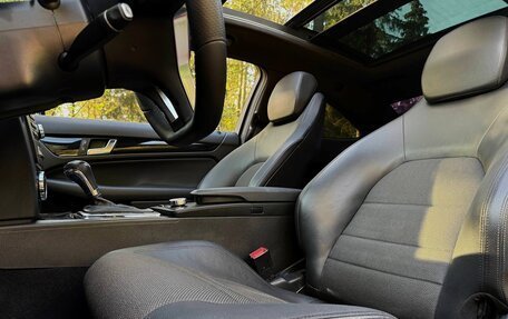 Mercedes-Benz C-Класс, 2012 год, 1 400 000 рублей, 2 фотография