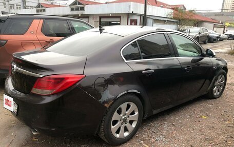 Opel Insignia II рестайлинг, 2011 год, 700 000 рублей, 2 фотография