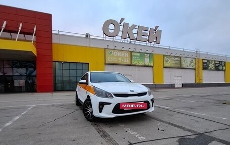 KIA Rio IV, 2018 год, 900 000 рублей, 8 фотография