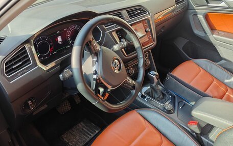 Volkswagen Tiguan II, 2017 год, 3 170 000 рублей, 5 фотография