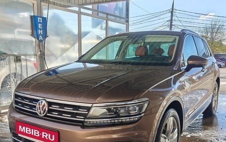 Volkswagen Tiguan II, 2017 год, 3 170 000 рублей, 2 фотография