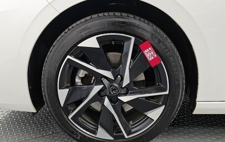 Peugeot 308, 2022 год, 2 038 000 рублей, 5 фотография