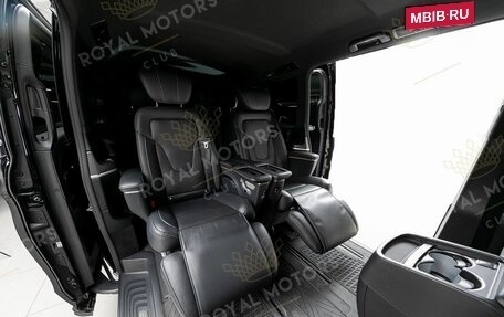 Mercedes-Benz V-Класс, 2022 год, 9 500 000 рублей, 13 фотография