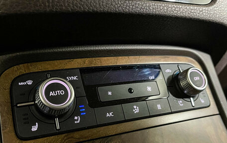 Volkswagen Touareg III, 2016 год, 3 850 000 рублей, 16 фотография