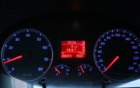 Volkswagen Touran III, 2007 год, 899 000 рублей, 8 фотография