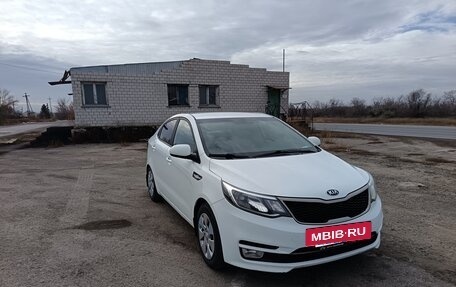 KIA Rio III рестайлинг, 2016 год, 1 240 000 рублей, 2 фотография