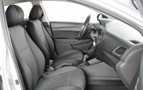 Hyundai Solaris II рестайлинг, 2018 год, 1 134 000 рублей, 8 фотография