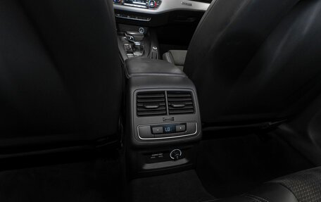 Audi A4, 2019 год, 3 340 000 рублей, 13 фотография