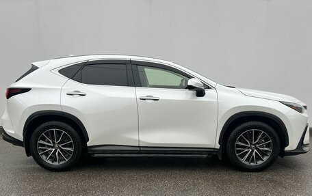 Lexus NX, 2022 год, 6 250 000 рублей, 4 фотография