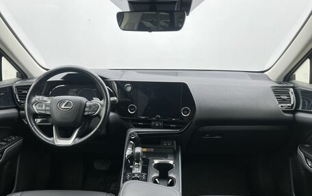 Lexus NX, 2022 год, 6 250 000 рублей, 14 фотография