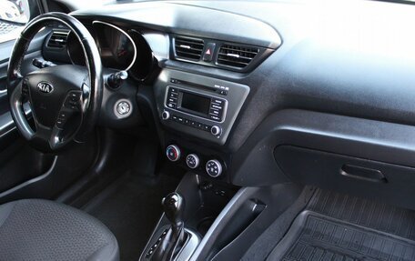 KIA Rio III рестайлинг, 2015 год, 1 079 000 рублей, 19 фотография