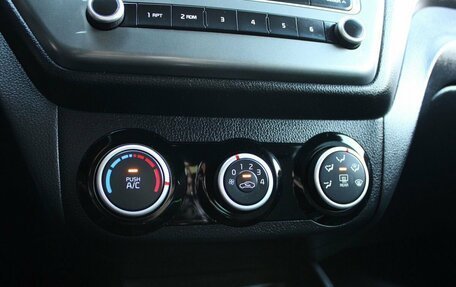 KIA Rio III рестайлинг, 2015 год, 1 079 000 рублей, 17 фотография