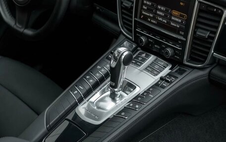 Porsche Panamera II рестайлинг, 2014 год, 4 390 000 рублей, 18 фотография