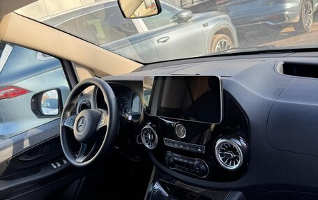 Mercedes-Benz V-Класс, 2022 год, 5 500 000 рублей, 5 фотография