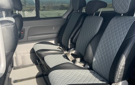 Hyundai Grand Starex Grand Starex I рестайлинг 2, 2011 год, 1 600 000 рублей, 6 фотография