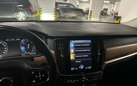 Volvo S90 II рестайлинг, 2020 год, 3 500 000 рублей, 6 фотография