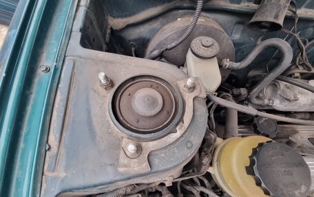 Toyota RAV4, 1996 год, 550 000 рублей, 11 фотография