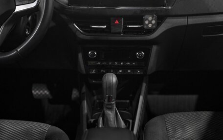 Volkswagen Polo VI (EU Market), 2021 год, 1 400 000 рублей, 32 фотография