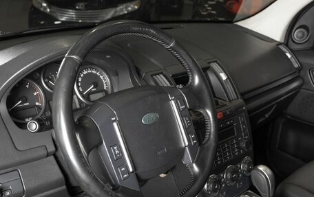 Land Rover Freelander II рестайлинг 2, 2012 год, 1 384 000 рублей, 3 фотография