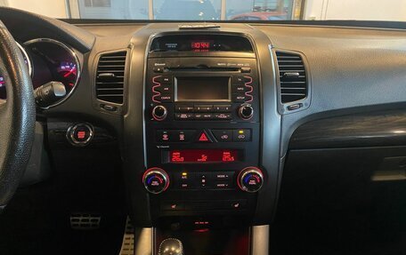 KIA Sorento II рестайлинг, 2012 год, 1 395 000 рублей, 13 фотография