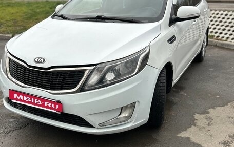 KIA Rio III рестайлинг, 2014 год, 680 000 рублей, 12 фотография