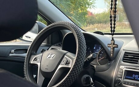 Hyundai Solaris II рестайлинг, 2014 год, 984 000 рублей, 12 фотография