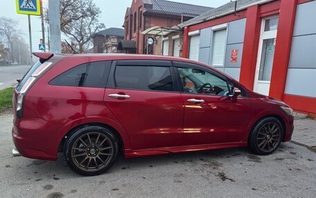 Honda Stream II, 2009 год, 1 300 000 рублей, 33 фотография