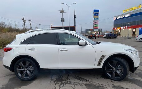 Infiniti QX70, 2013 год, 1 820 000 рублей, 4 фотография