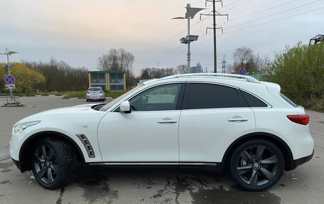 Infiniti QX70, 2013 год, 1 820 000 рублей, 8 фотография