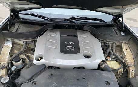 Infiniti QX70, 2013 год, 1 820 000 рублей, 15 фотография