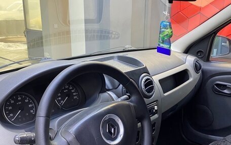 Renault Logan I, 2010 год, 295 000 рублей, 10 фотография