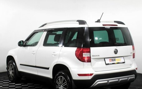 Skoda Yeti I рестайлинг, 2017 год, 1 570 000 рублей, 8 фотография