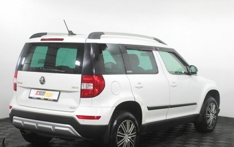 Skoda Yeti I рестайлинг, 2017 год, 1 570 000 рублей, 7 фотография
