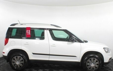 Skoda Yeti I рестайлинг, 2017 год, 1 570 000 рублей, 6 фотография