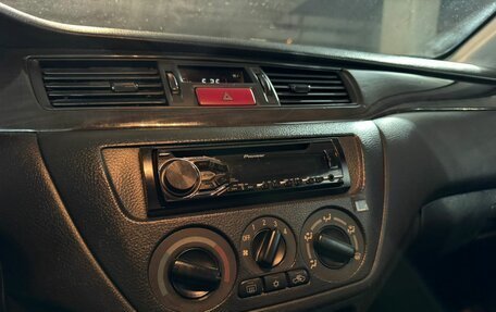 Mitsubishi Lancer IX, 2005 год, 268 000 рублей, 11 фотография