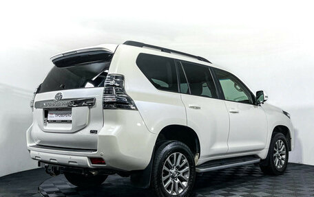 Toyota Land Cruiser Prado 150 рестайлинг 2, 2017 год, 3 849 200 рублей, 5 фотография