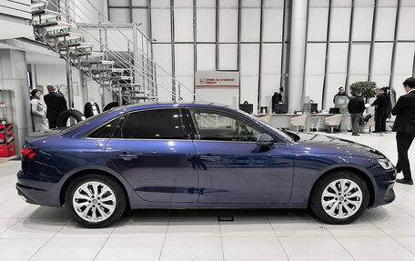 Audi A4, 2020 год, 2 850 000 рублей, 4 фотография