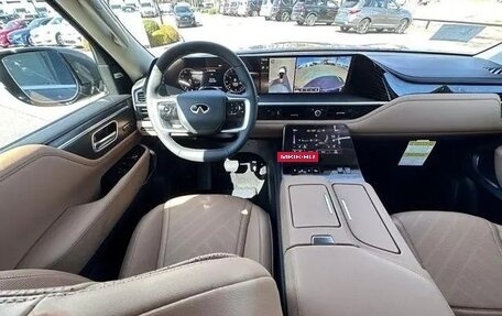 Infiniti QX80, 2025 год, 11 715 000 рублей, 9 фотография