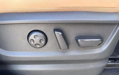 Infiniti QX80, 2025 год, 11 715 000 рублей, 25 фотография