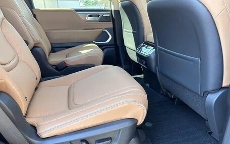 Infiniti QX80, 2025 год, 11 715 000 рублей, 21 фотография