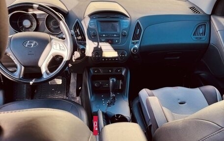 Hyundai ix35 I рестайлинг, 2015 год, 1 600 000 рублей, 5 фотография