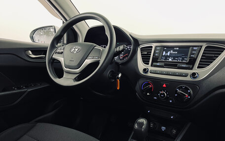 Hyundai Solaris II рестайлинг, 2019 год, 1 190 000 рублей, 15 фотография