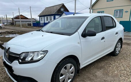 Renault Logan II, 2017 год, 730 000 рублей, 1 фотография