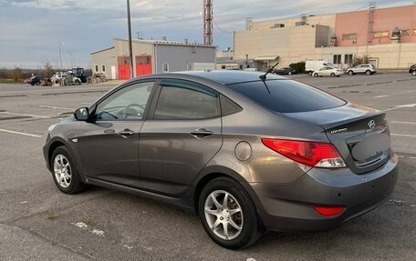 Hyundai Solaris II рестайлинг, 2012 год, 850 000 рублей, 2 фотография