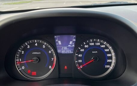 Hyundai Solaris II рестайлинг, 2012 год, 850 000 рублей, 10 фотография