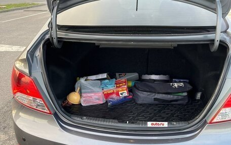 Hyundai Solaris II рестайлинг, 2012 год, 850 000 рублей, 11 фотография